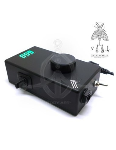 Fuente DIGITAL F4 de FIVE MOTHS