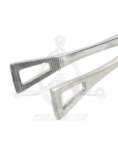 Pinza triangular cerrada 2