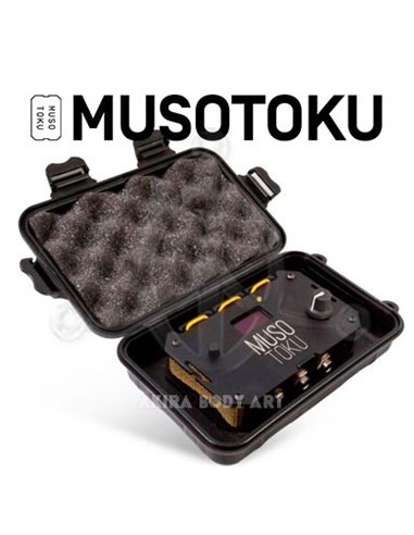 Estuche rígido para MUSOTOKU