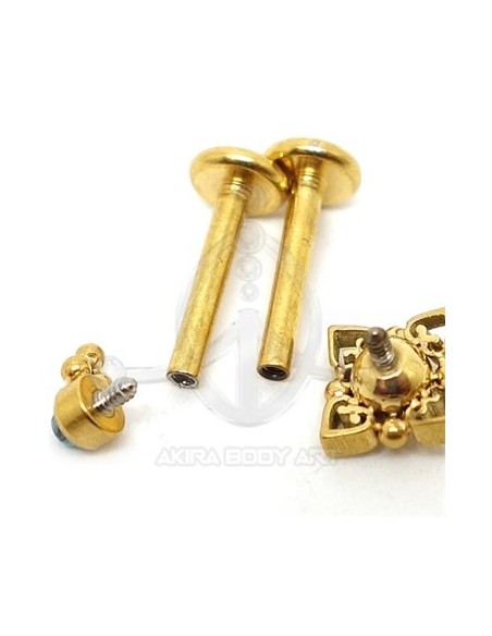 Labret Triangulo Bolas y Pincho Oro (Rosca interna) Labret Triangulo Bolas y Pincho Oro (Rosca interna)