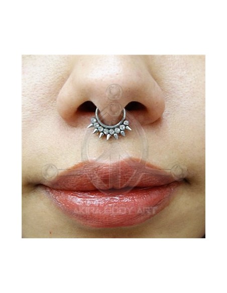 Aro Segmentado pinchos con joyas